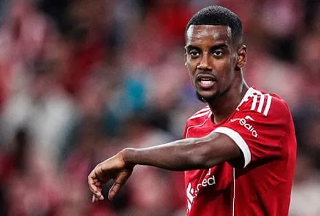 Alexander Isak's First Appearance Offers Glamour Despite Evident Rust